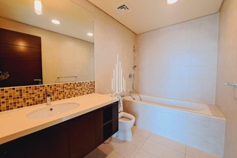 Apartment de 3 dormitorios en Corniche Road, UAE No. 22854 24