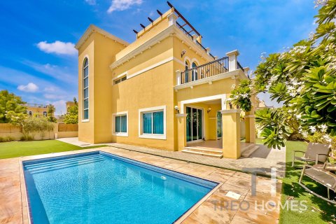 Villa de 4 chambres à Legacy, UAE No. 73860 2