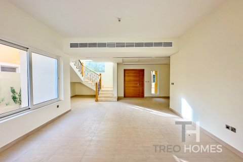 Villa de 4 chambres à Legacy, UAE No. 73860 9