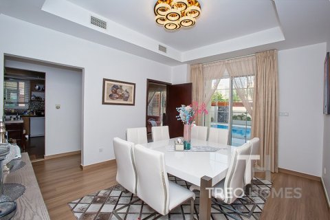5 bedrooms Villa in Rahat, UAE No. 73859 12
