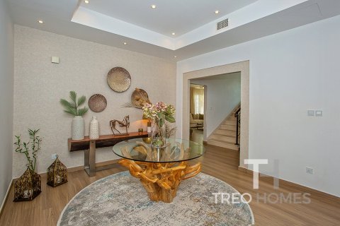 5 bedrooms Villa in Rahat, UAE No. 73859 9