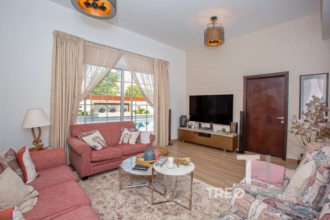 5 bedrooms Villa in Rahat, UAE No. 73859 15