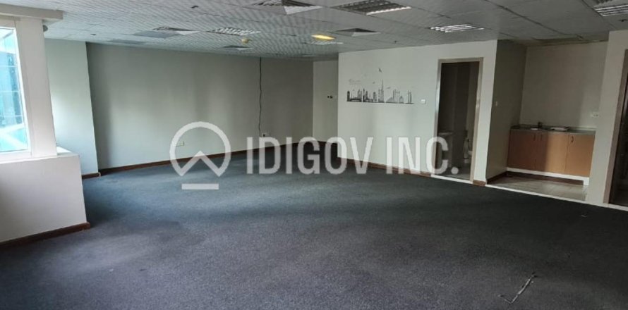 Office de 71m² en Jumeirah Lake Towers, UAE No. 103696