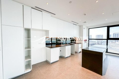 Apartment de 2 dormitorios en Abu Dhabi, UAE No. 104977 3