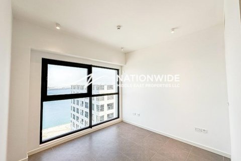 Apartment de 2 dormitorios en Abu Dhabi, UAE No. 104977 8