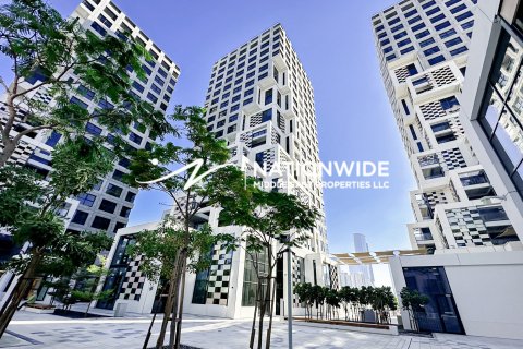 Apartment de 2 dormitorios en Abu Dhabi, UAE No. 104977 14