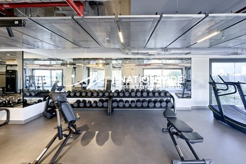 Apartment de 2 dormitorios en Abu Dhabi, UAE No. 104977 12