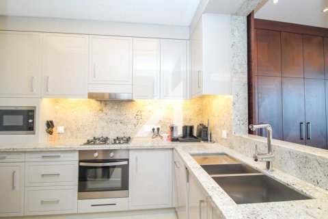 Apartment de 2 dormitorios en Dubai, UAE No. 104974 11