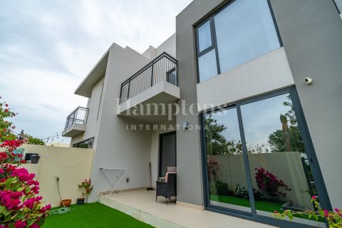 Villa de 3 dormitorios en Arabian Ranches 2, UAE No. 72842 1