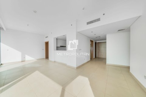 Квартира с 3 спальнями в Burj Vista, ОАЭ №33587 3