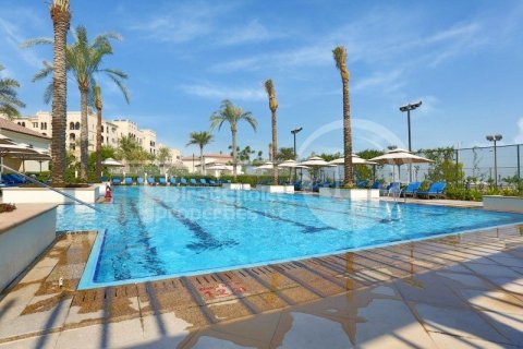 2 bedrooms Apartment on the Saadiyat Island, UAE No. 13401 3