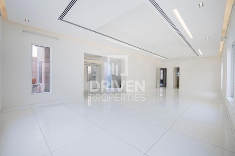 Villa de 7 chambres à Umm Suqeim 3, UAE No. 84847 4