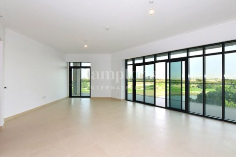 Apartment de 3 dormitorios en The Hills A, UAE No. 72659 1