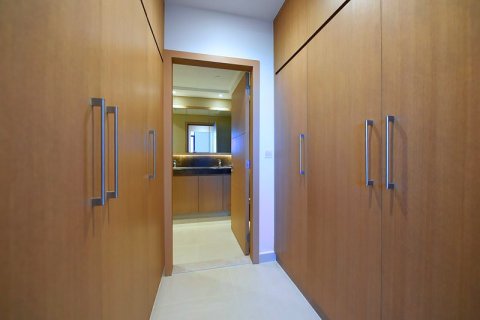 Apartment de 3 dormitorios en The Hills A, UAE No. 72659 14