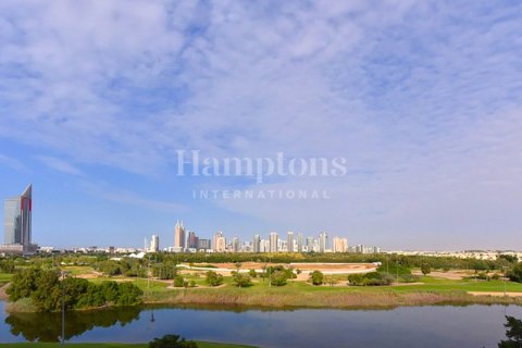 Apartment de 3 dormitorios en The Hills A, UAE No. 72659 3