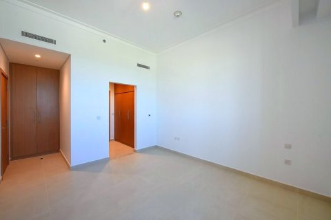 Apartment de 3 dormitorios en The Hills A, UAE No. 72659 8