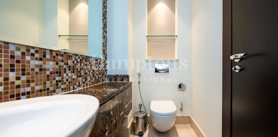Apartment de 2 dormitorios en Downtown Dubai (Downtown Burj Dubai), UAE No. 72660