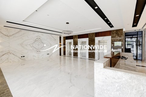 Duplex de 3 dormitorios en Abu Dhabi, UAE No. 104789 5
