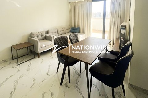 Duplex de 3 dormitorios en Abu Dhabi, UAE No. 104789 13
