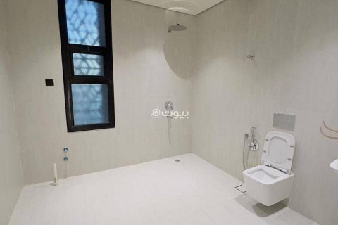 Villa de 5 chambres à Riyadh, Saudi Arabia No. 61754 19