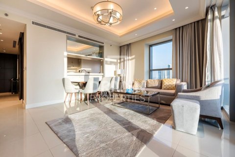 Квартира с 2 спальнями в The Address Residence Fountain Views, ОАЭ №85401 3