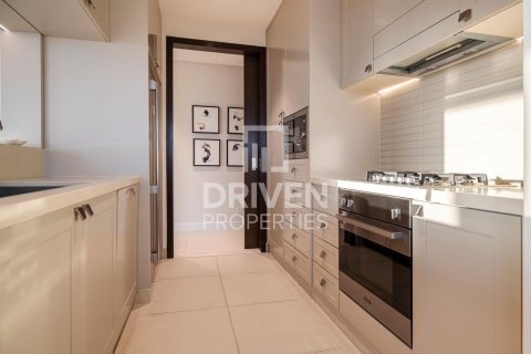 Квартира с 2 спальнями в The Address Residence Fountain Views, ОАЭ №85401 9