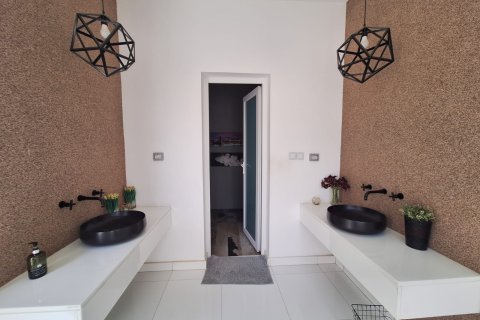 Villa de 5 chambres à Bawshar, Oman No. 105029 9