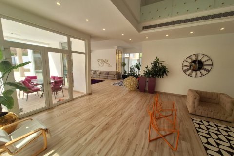 Villa de 5 chambres à Bawshar, Oman No. 105029 6