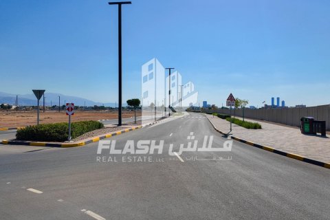 Land de 1800m² en Al Mairid, UAE No. 88278 8