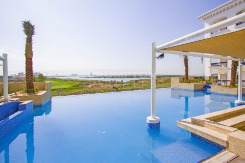 1 bedroom Apartment on the Yas Island, UAE No. 83201 3