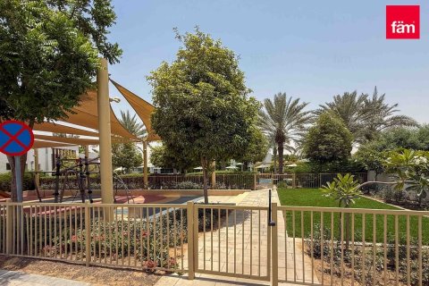 Townhouse de 3 chambres à Dubai, UAE No. 89243 10