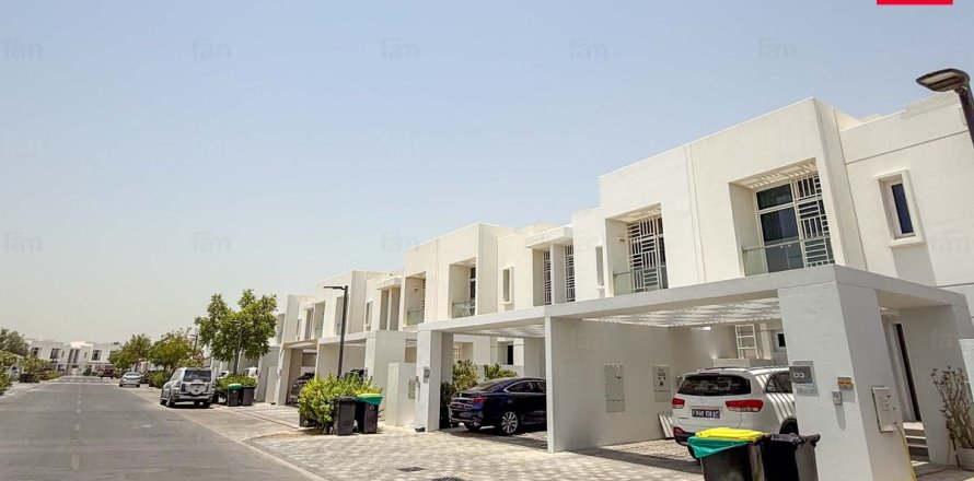 Townhouse de 3 chambres à Dubai, UAE No. 89243