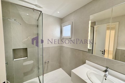 4 bedrooms Villa in Doha, Qatar No. 58184 25