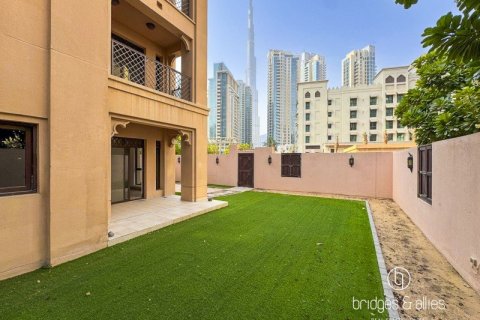 1 bedroom Apartment in Old Town, UAE No. 102430 2