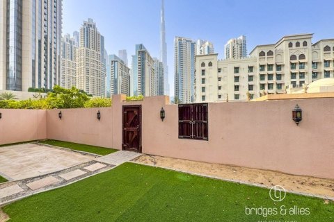 1 bedroom Apartment in Old Town, UAE No. 102430 7
