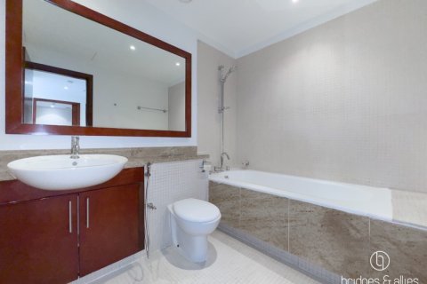 1 bedroom Apartment in Downtown Dubai (Downtown Burj Dubai), UAE No. 102438 17