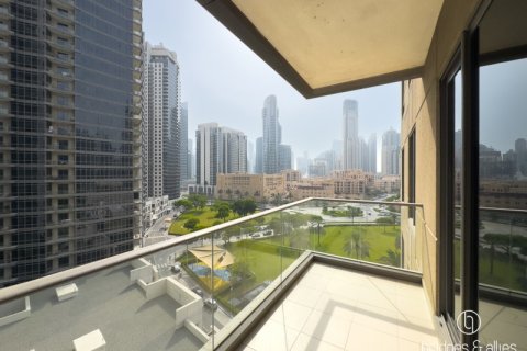 1 bedroom Apartment in Downtown Dubai (Downtown Burj Dubai), UAE No. 102438 2