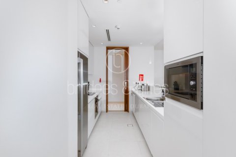 Apartment de 2 dormitorios en The Hills, UAE No. 102436 10