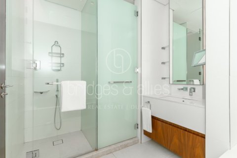 Apartment de 2 dormitorios en The Hills, UAE No. 102436 25