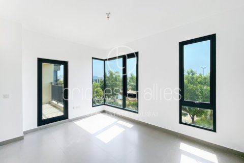 Villa de 4 dormitorios en Dubai Hills Estate, UAE No. 102429 4