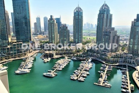 Квартира с 3 спальнями в Marina Tower, ОАЭ №94887 12