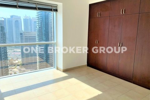 Квартира с 3 спальнями в Marina Tower, ОАЭ №94887 8