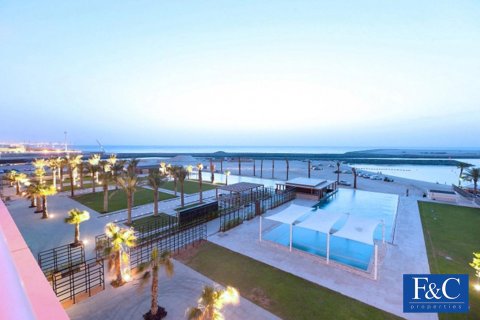 2 bedrooms Apartment in Jumeirah Beach Residence, UAE No. 94894 27