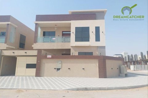 4 bedrooms Villa in Al Yasmeen, UAE No. 20248 1