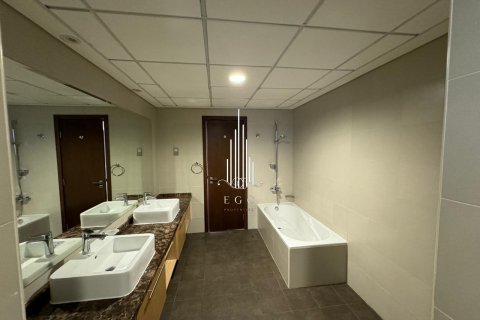Apartment de 5 dormitorios en Corniche Road, UAE No. 22637 24