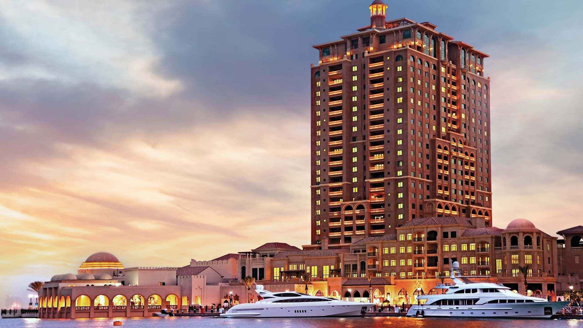 Porto Arabia Tower 1