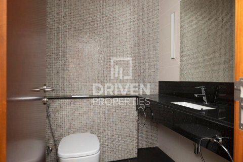 Apartment de 1 dormitorio en Central Park Tower, UAE No. 31346 8